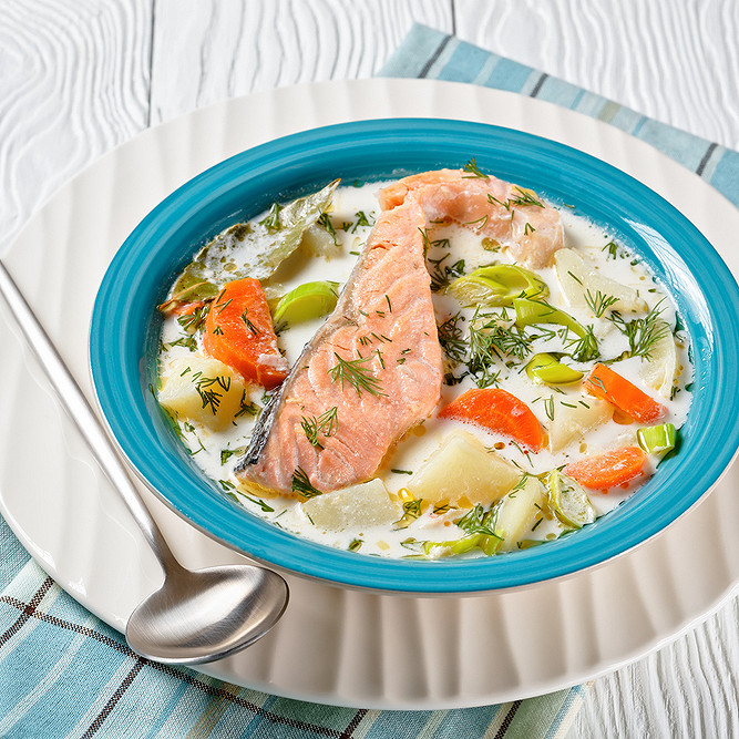 Blanquette de saumon et maquereau aux poireaux