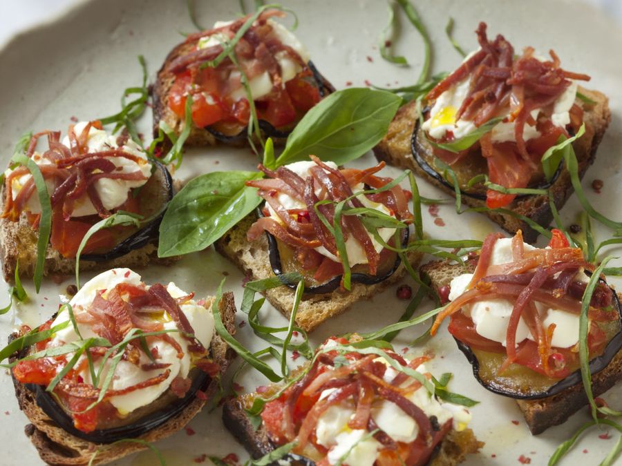 Bruschetta tomates, aubergines et chèvre