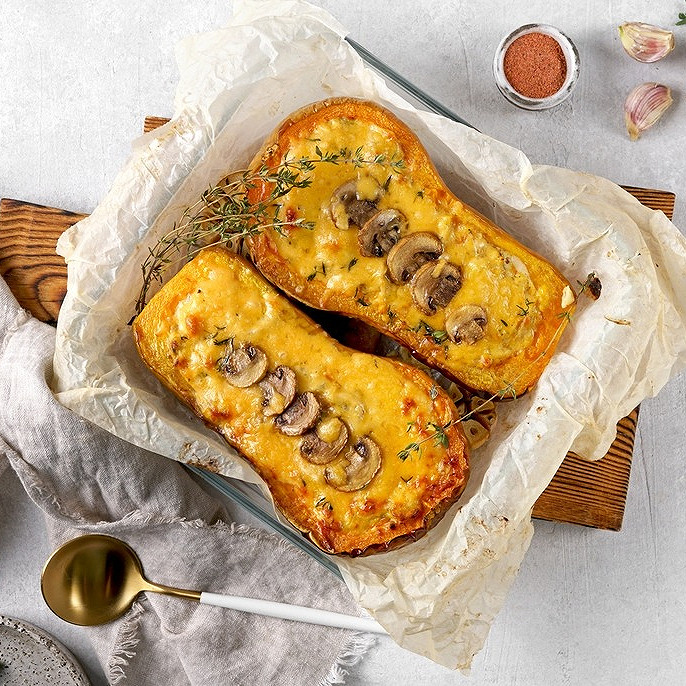 Butternut rôtie au four avec fromage fondu